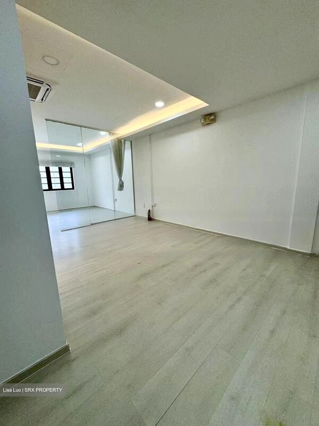 Urban Heritage (D12), Office #457242981